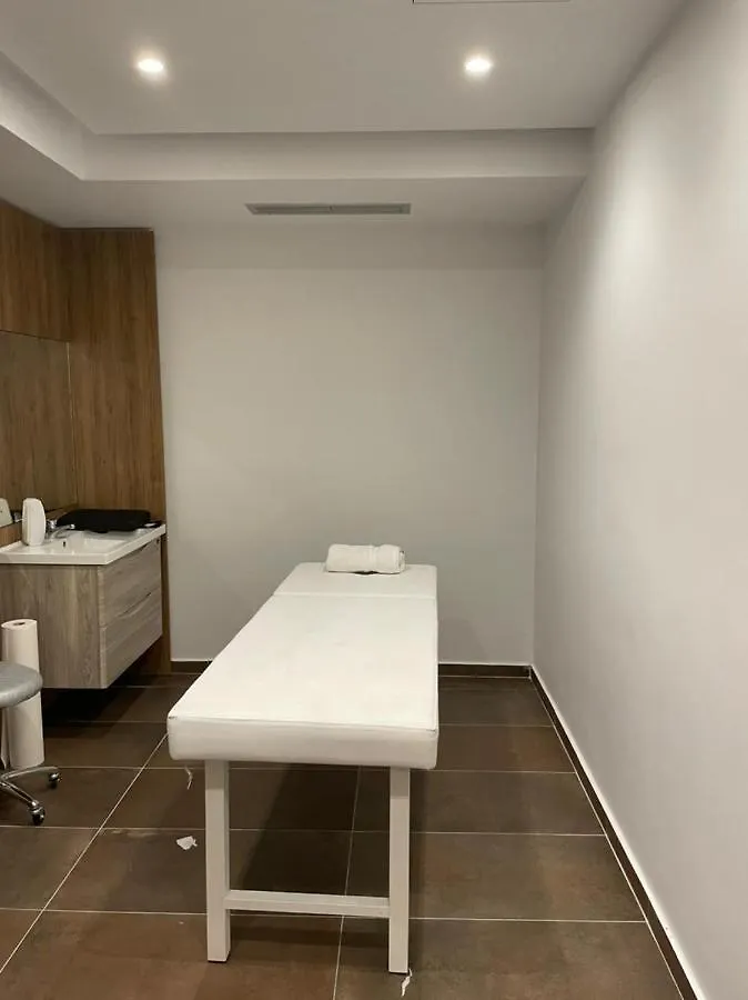 Hotel Aross Kanine 5*,