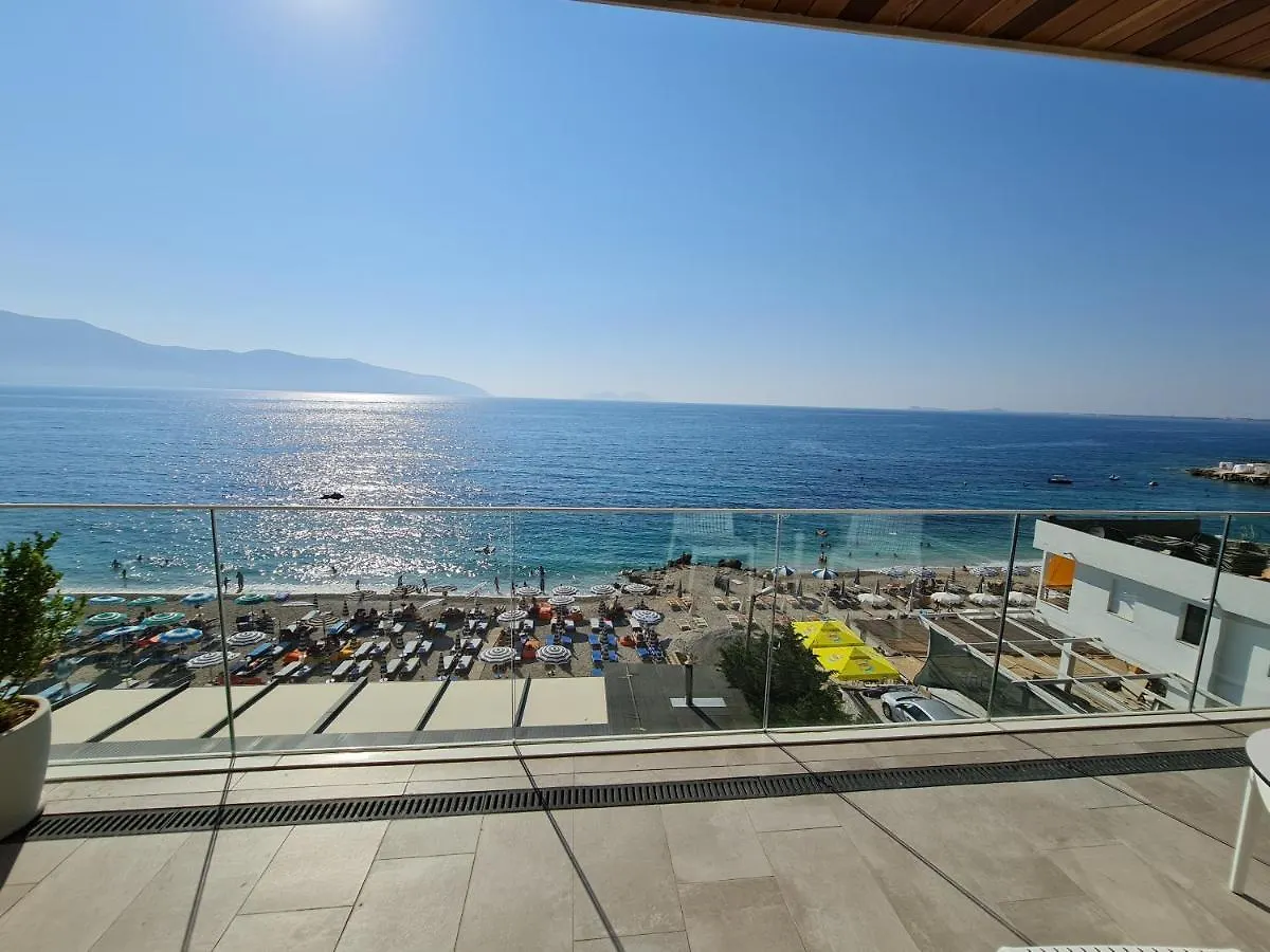 *****  Hotel Aross Kanine Albania